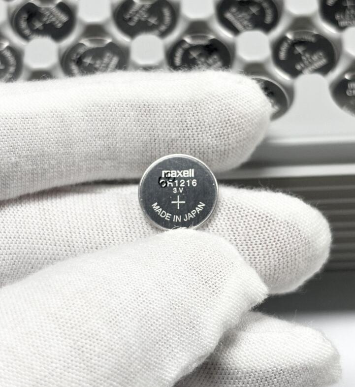 万胜CR1216用在CGM上，每年自放电约1%